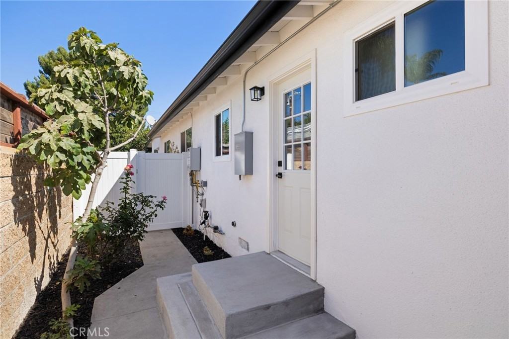 13355 Erwin St #13355 - Photo 6 of 18