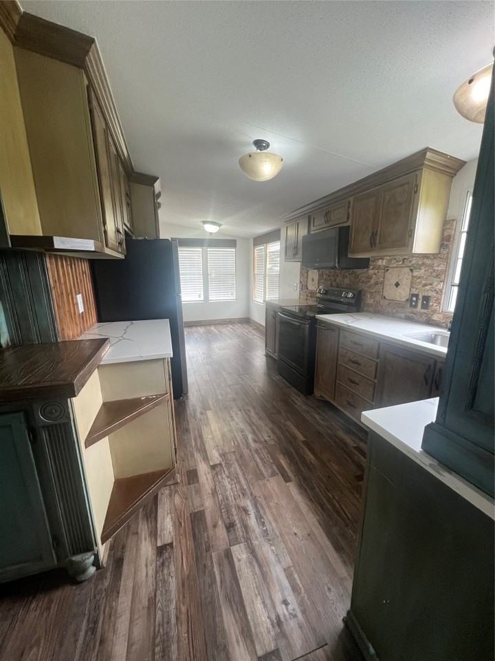 106 Bridle Path #106B - Photo 2 of 25