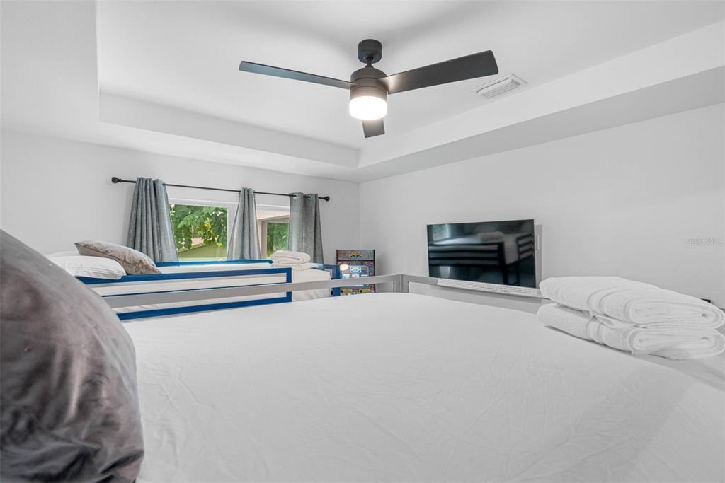 3717 East Clifton Street #3717 - Photo 2 of 23