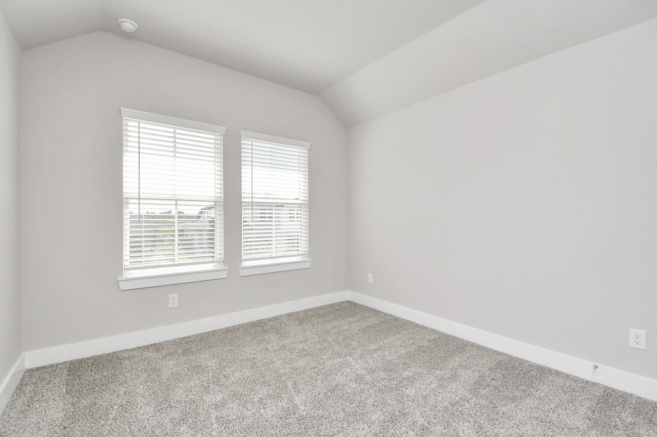 21034 Shore Oak Dr #21034A - Photo 2 of 22