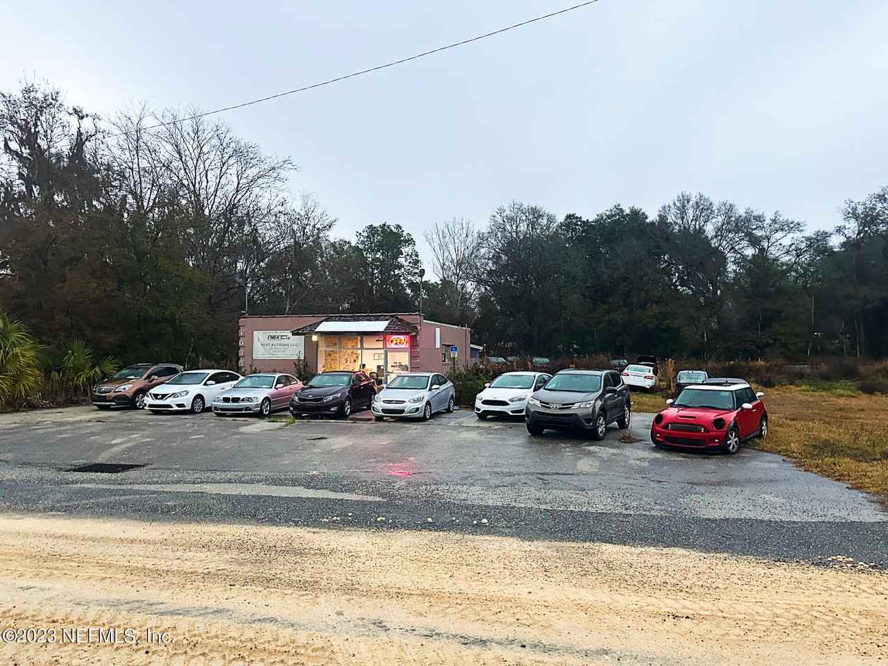 1086 US Route 17 #1086 - Photo 2 of 23