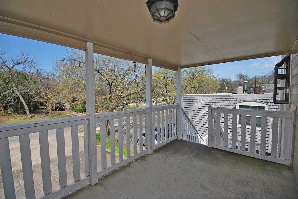 4409 Speedway #4409-201 - Photo 4 of 35