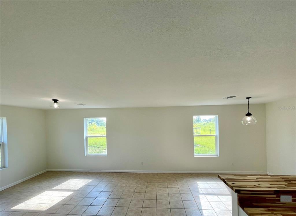 11490 Northeast 30th Street #11490 - Photo 3 of 16