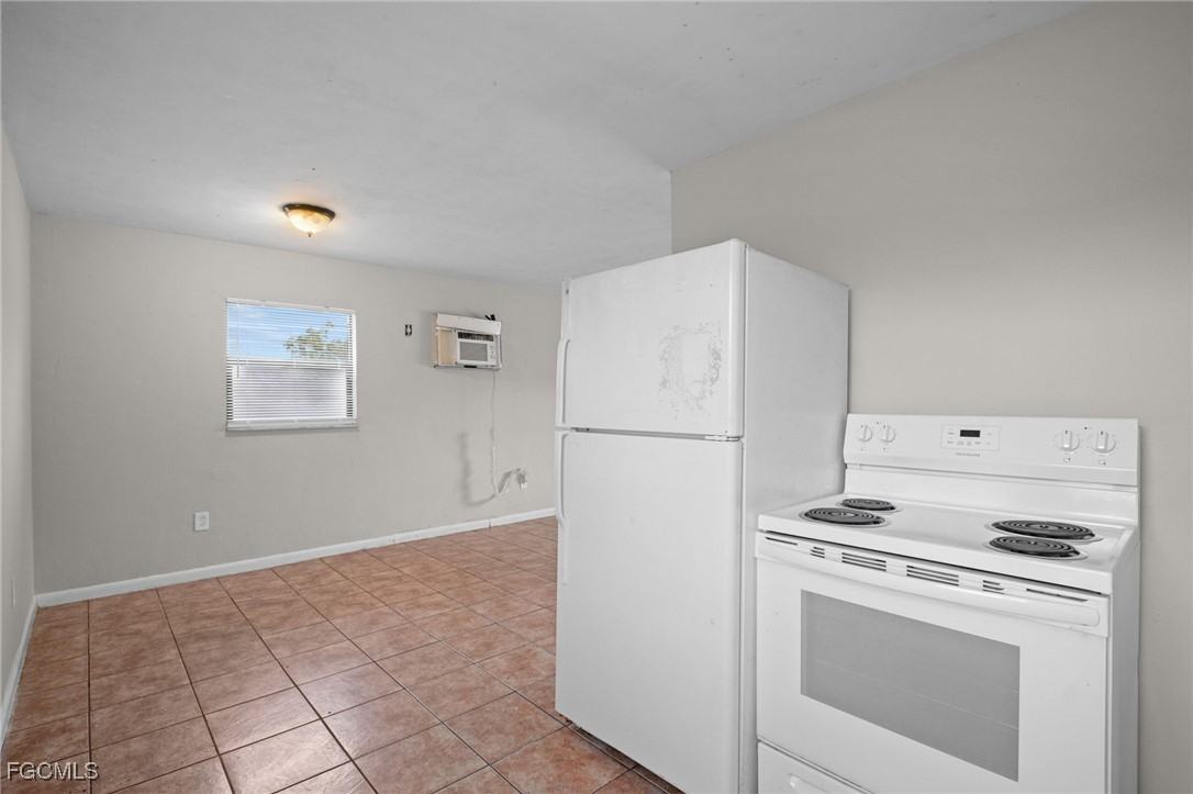 1604 Oak Dr #1604 - Photo 6 of 19