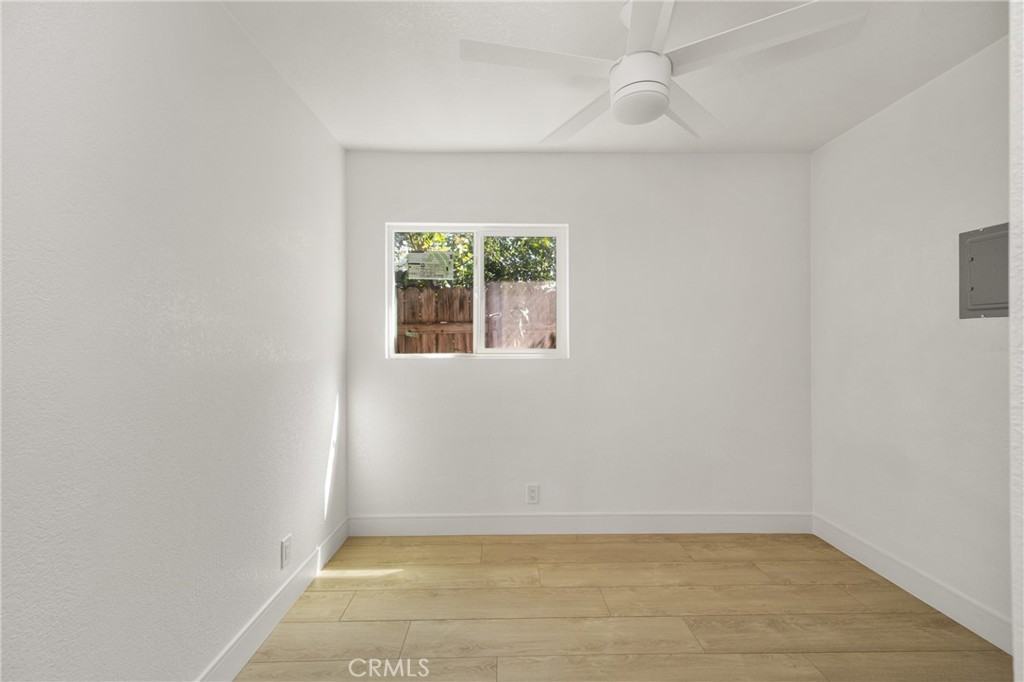 825 South Shelton Street #825A - Photo 3 of 12