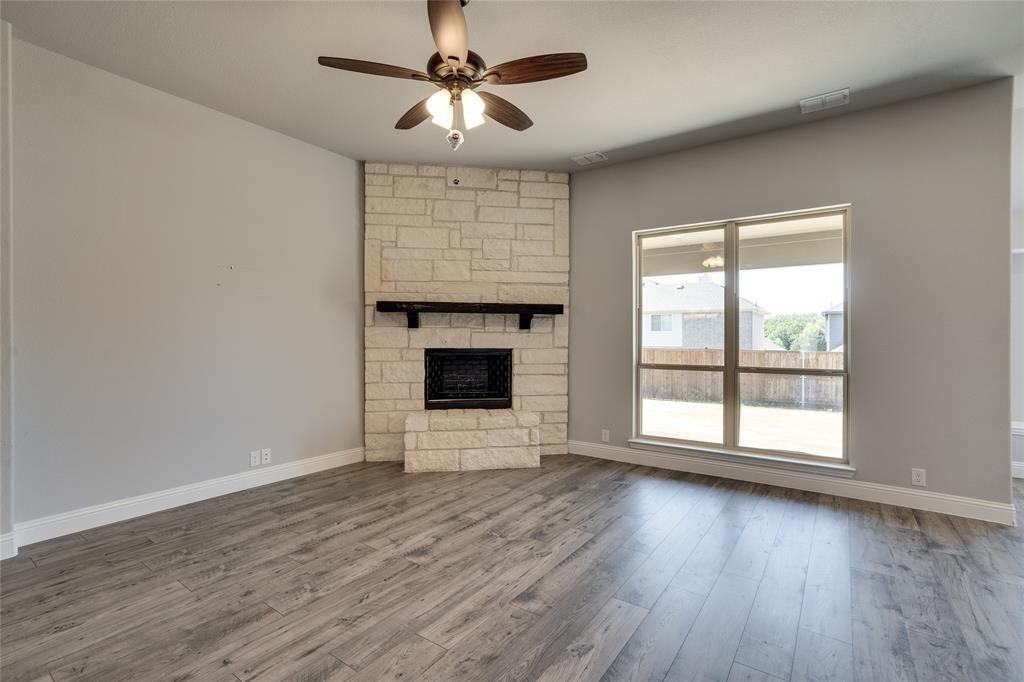 308 Moss Cove Dr #308 - Photo 3 of 35