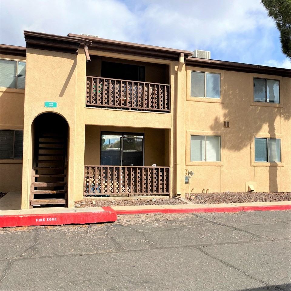 Vista on Majestic - Photo 3 of 27