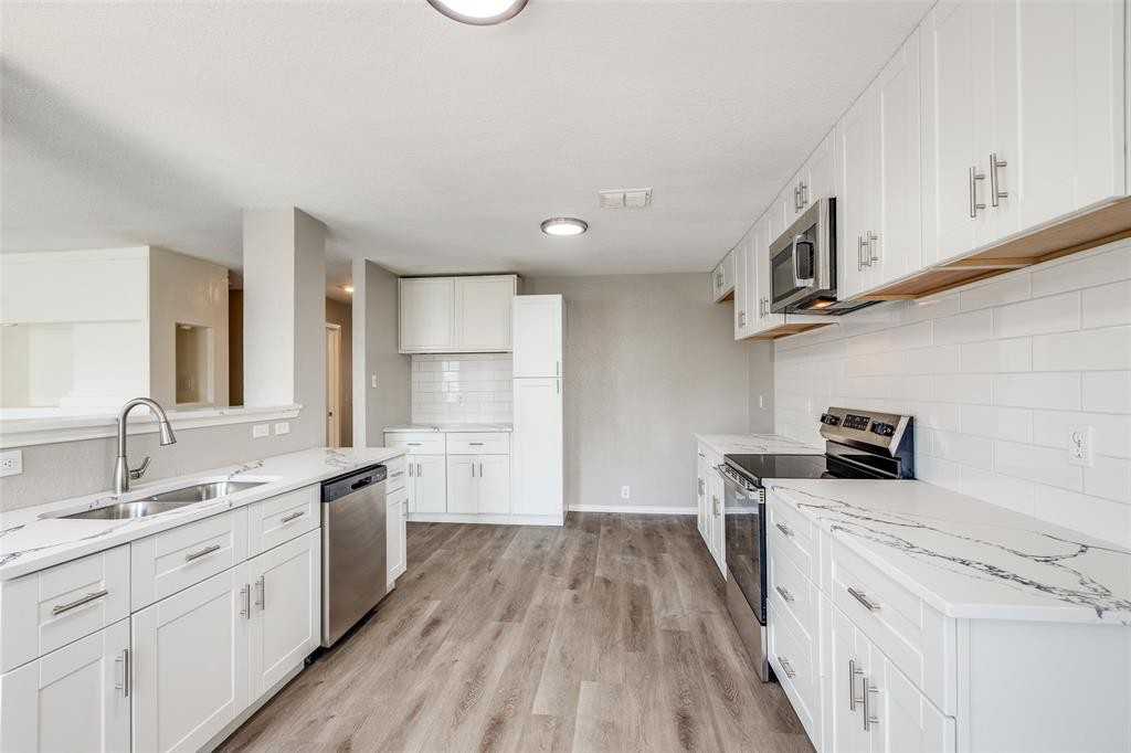 2624 Misty Harbor Dr #2624 - Photo 2 of 25