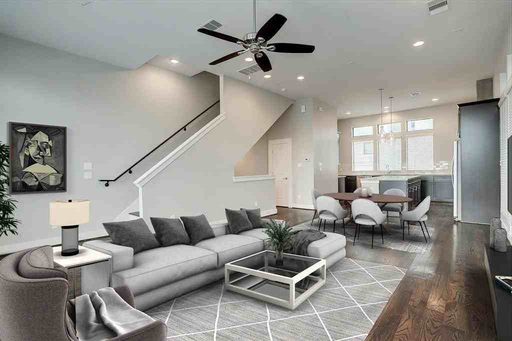 2114 Sabine Street #2114