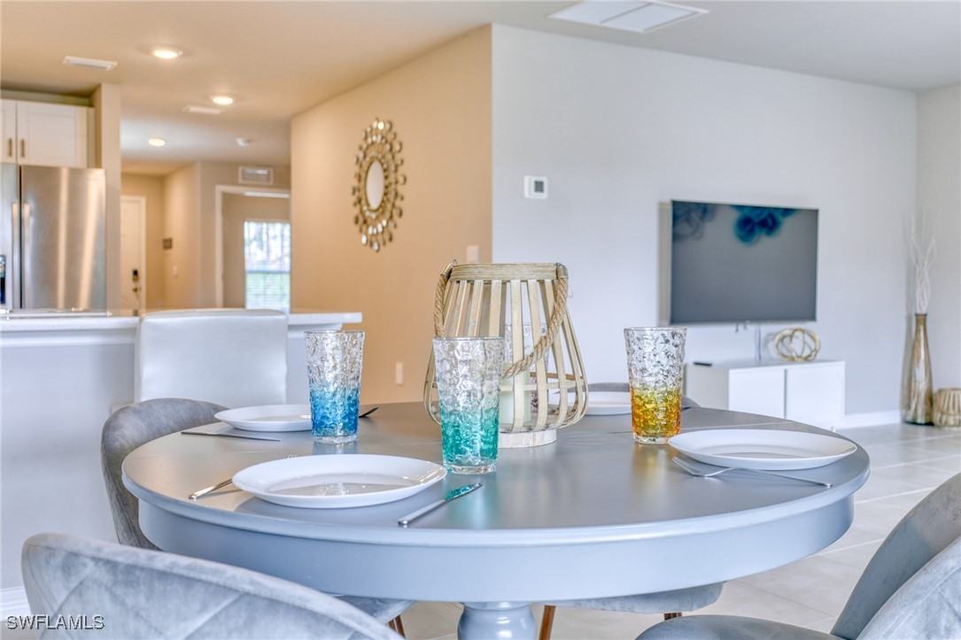 5266 Crestline Terrace #5266 - Photo 3 of 38