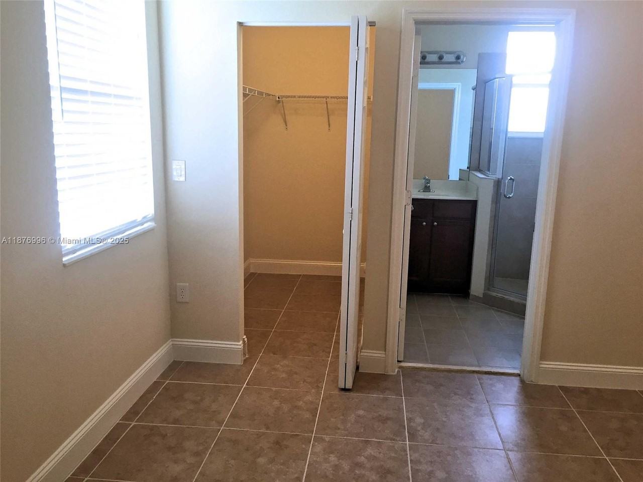 9000 Sw 169th Ave #9000STUDIO - Photo 5 of 16