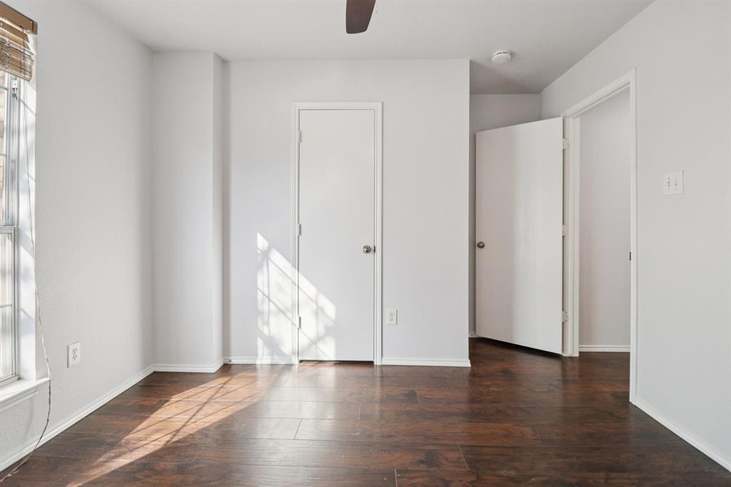 4937 Spur Ridge Ct #4937 - Photo 2 of 27