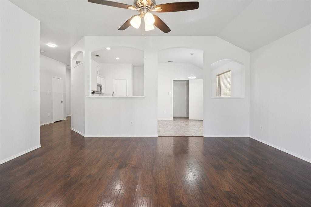 4937 Spur Ridge Ct #4937 - Photo 7 of 27