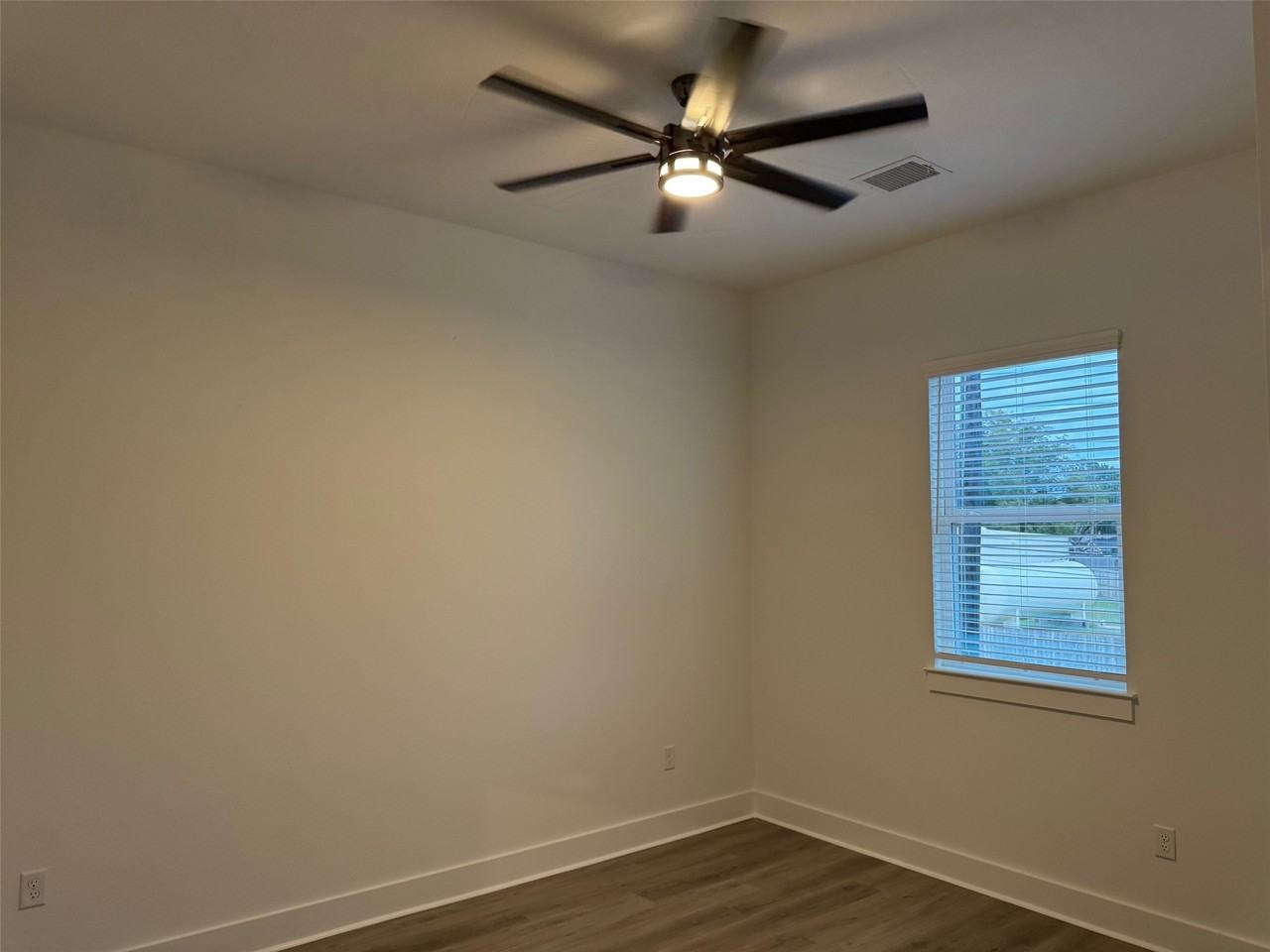 3214 Frying Pan Pl #3214B - Photo 3 of 13