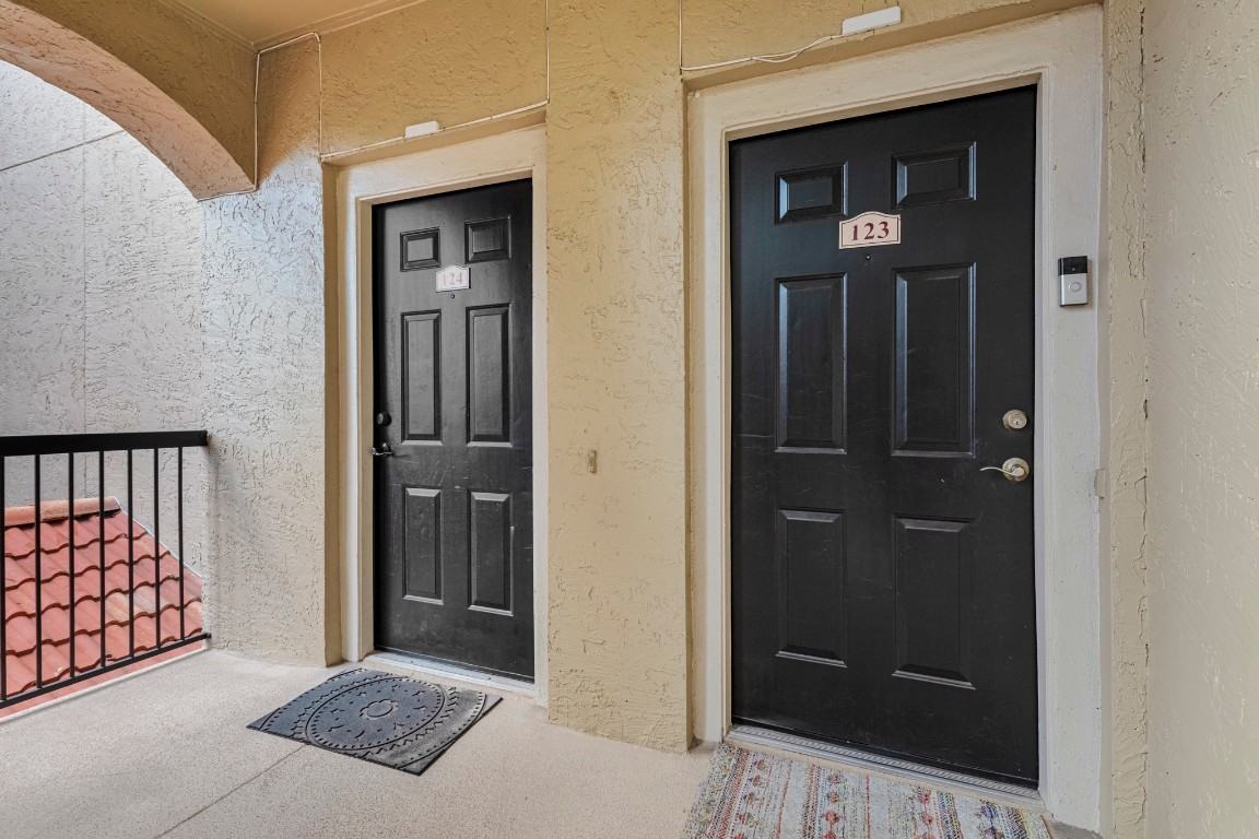 9525 N Capital Of Texas Hwy #9525-124 - Photo 2 of 40