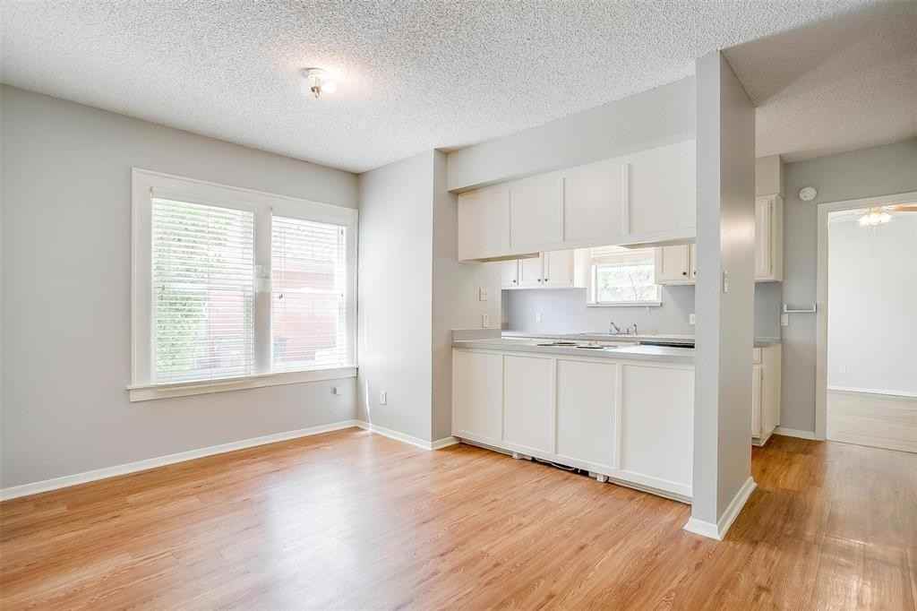 3140 Rogers Avenue #3140-3142 - Photo 4 of 13