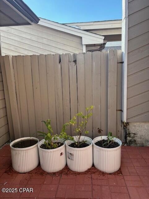 115 Marin Dr #115 - Photo 3 of 29