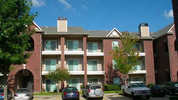 10808 Legacy Park Drive - Photo 2 of 10