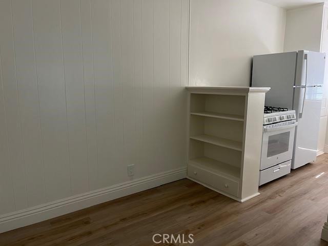 3370 Barham Blvd #3370 - Photo 2 of 7