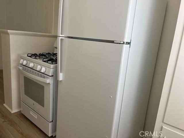 3370 Barham Blvd #3370 - Photo 3 of 7