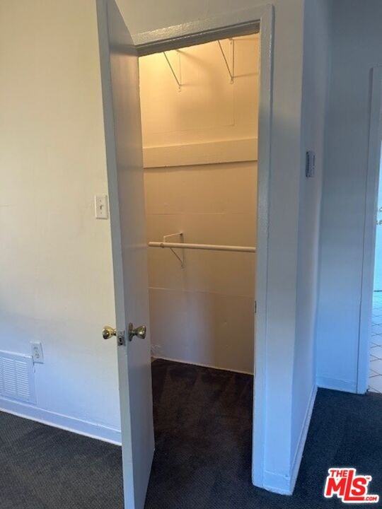 843 Huntley Dr #843 - Photo 6 of 7