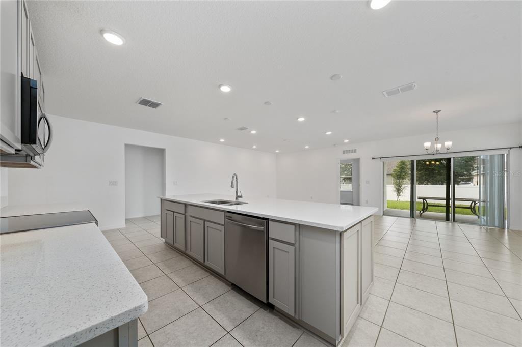 557 Pawnee Ct #557 - Photo 3 of 39