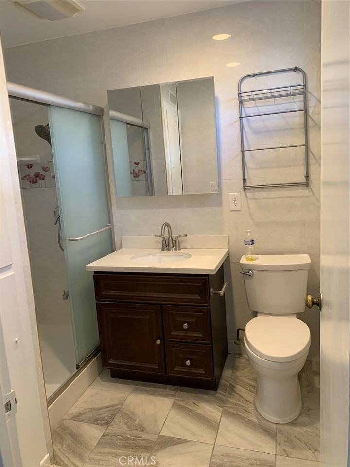 18233 Bellorita St #18233 - Photo 5 of 20