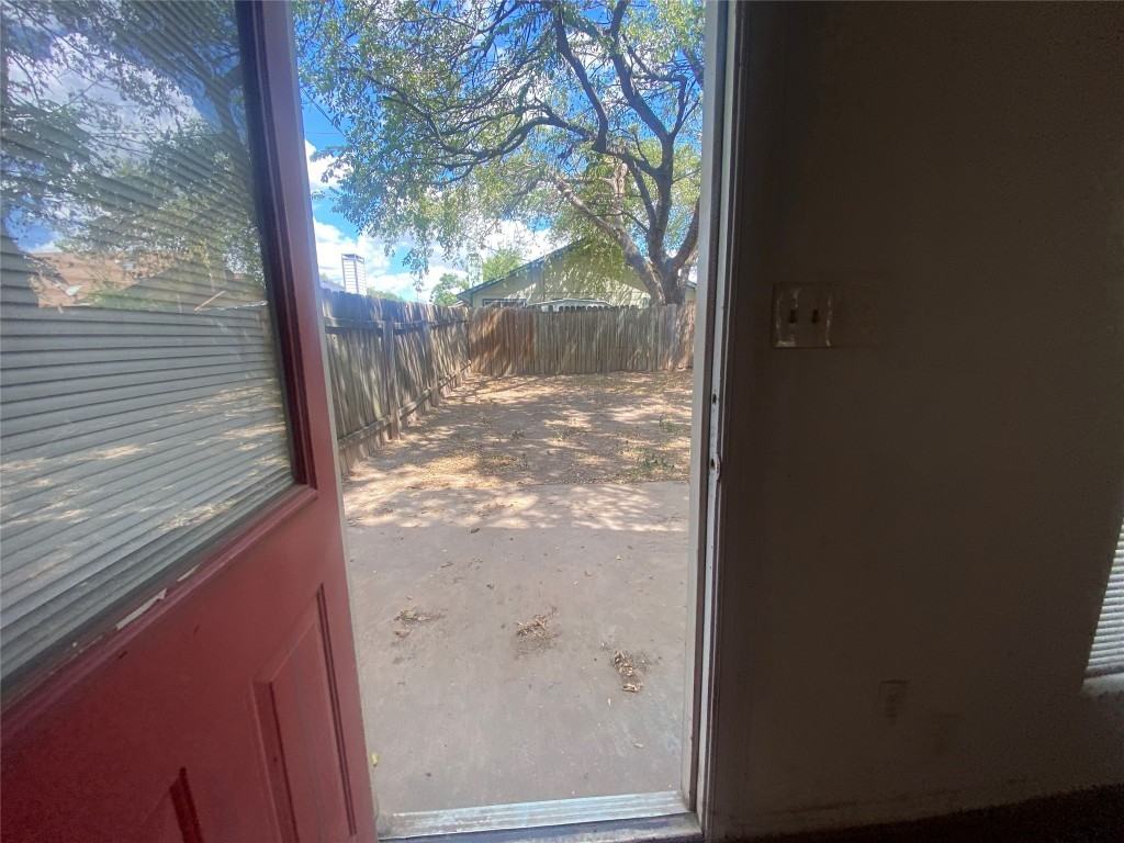 1000 Fieldwood Dr #1000A - Photo 2 of 30