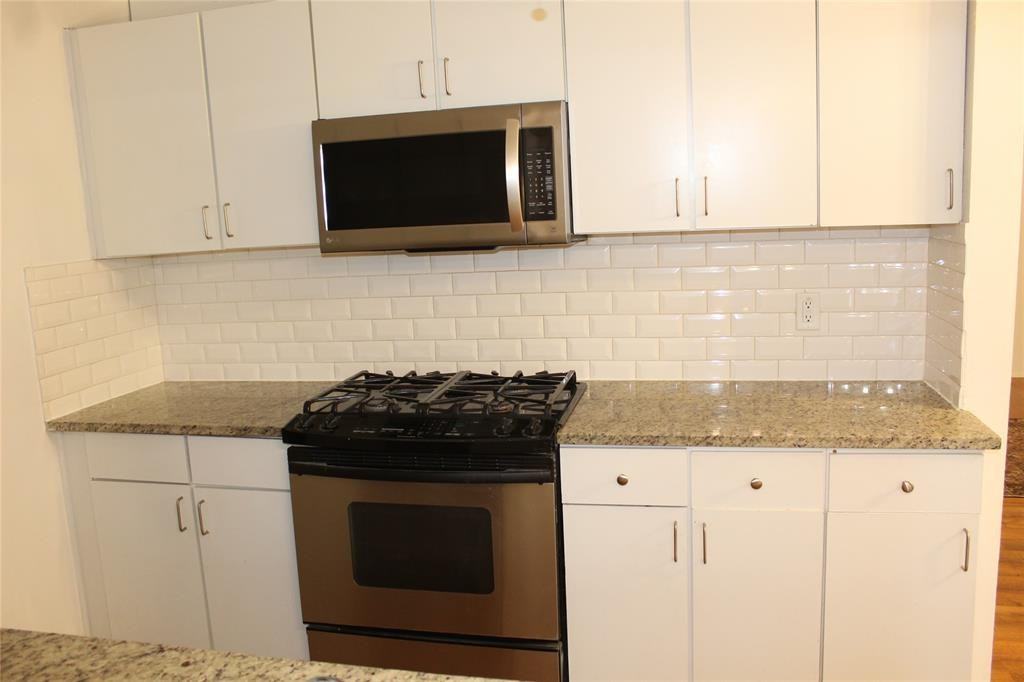 817 Edgehill Drive #817 - Photo 3 of 13