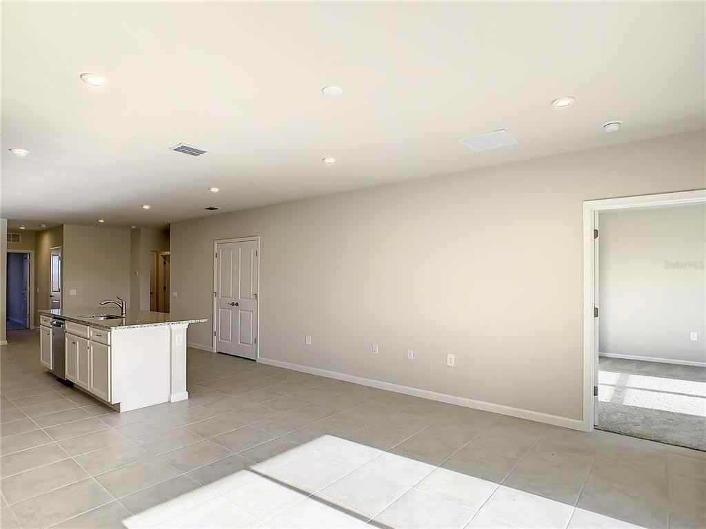 1826 1826 West Palms Dr Port #1826 - Photo 3 of 50