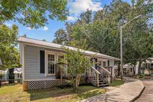 2213 Magnolia Circle - Photo 1 of 1