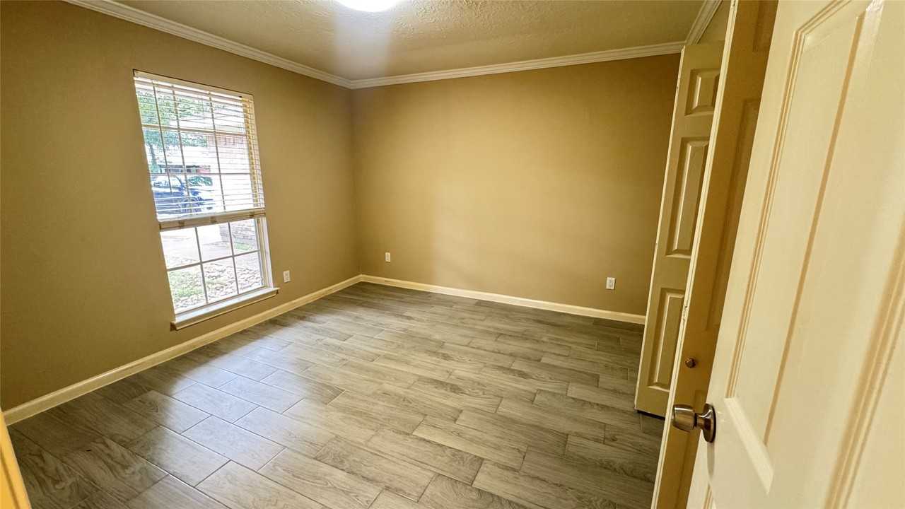 3303 Glen Spring Dr #3303 - Photo 2 of 32