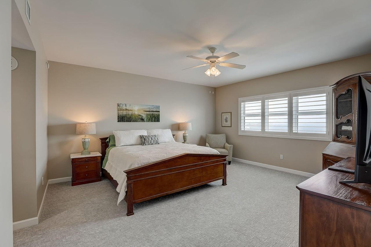 2650 Lake Shore Dr #2650-804 - Photo 3 of 50