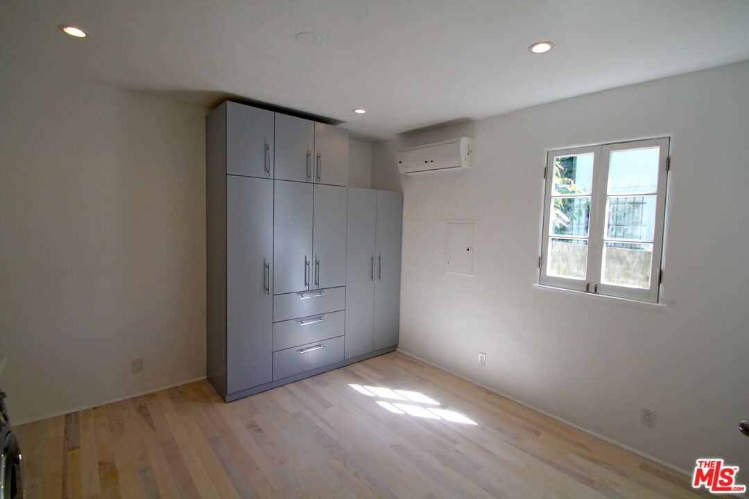 838 Hilldale Ave #8381-4 - Photo 3 of 5