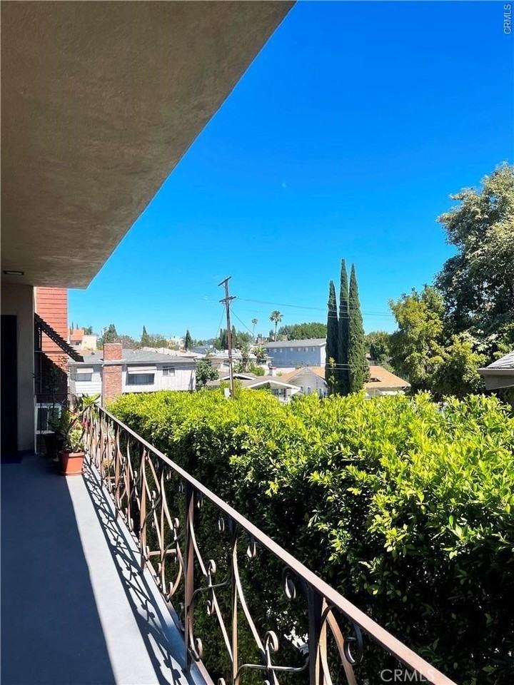 1757 N Normandie Ave #1757-8 - Photo 3 of 13