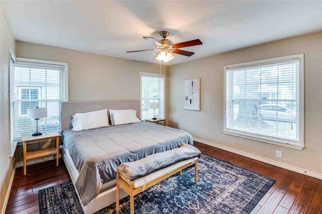 6618 Kenwell St #6618 - Photo 3 of 11