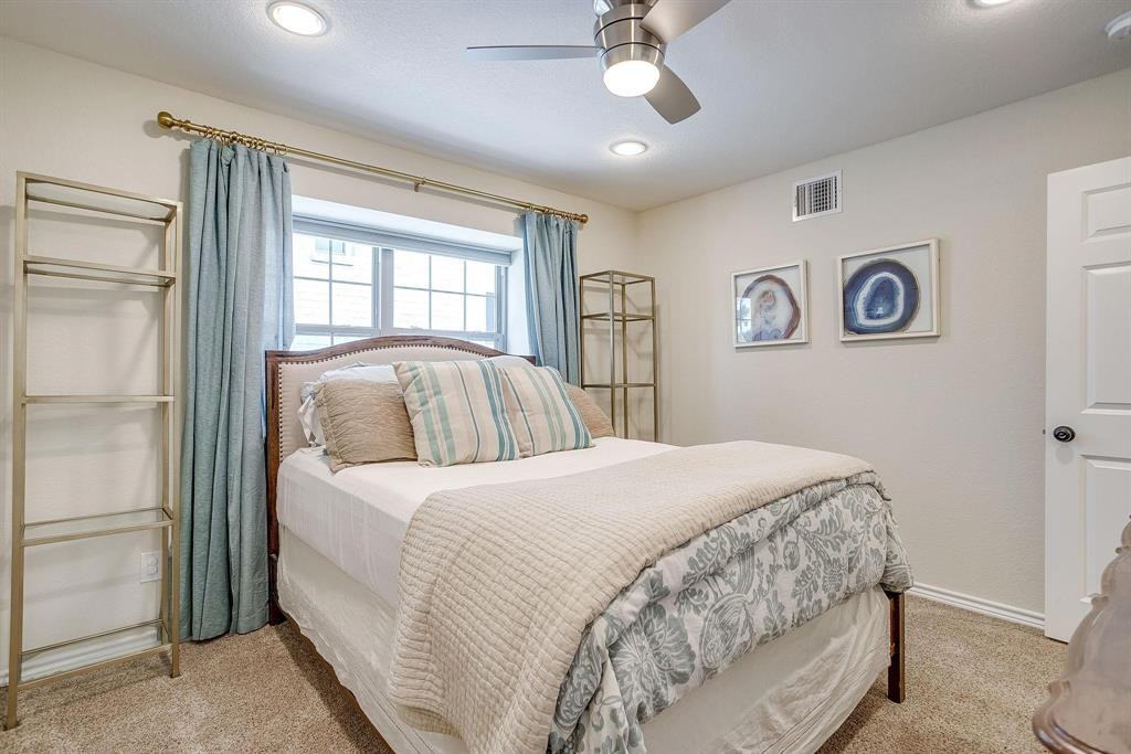 5425 Collinwood Avenue #5425 - Photo 3 of 39