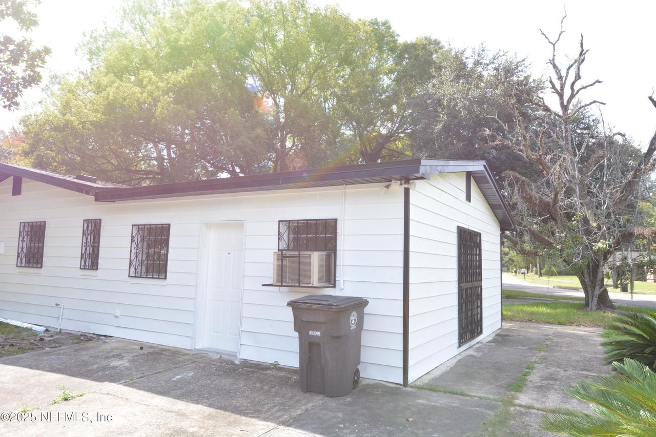 6672 Kinlock Dr #6672 - Photo 6 of 15