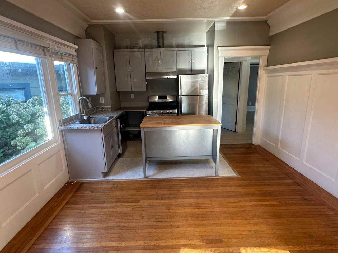 5480 Vicente Way #5480 - Photo 3 of 7