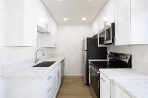 featured image of 2228 Felspar Street