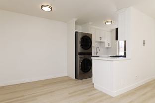 407 Vernon St - Photo 1 of 1