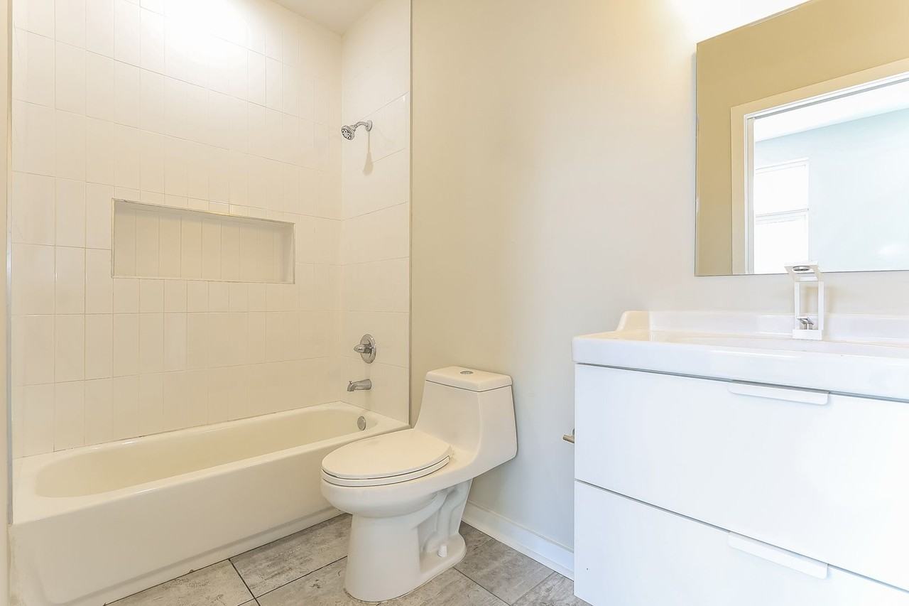 2106 N Percy St #A - Photo 7 of 15