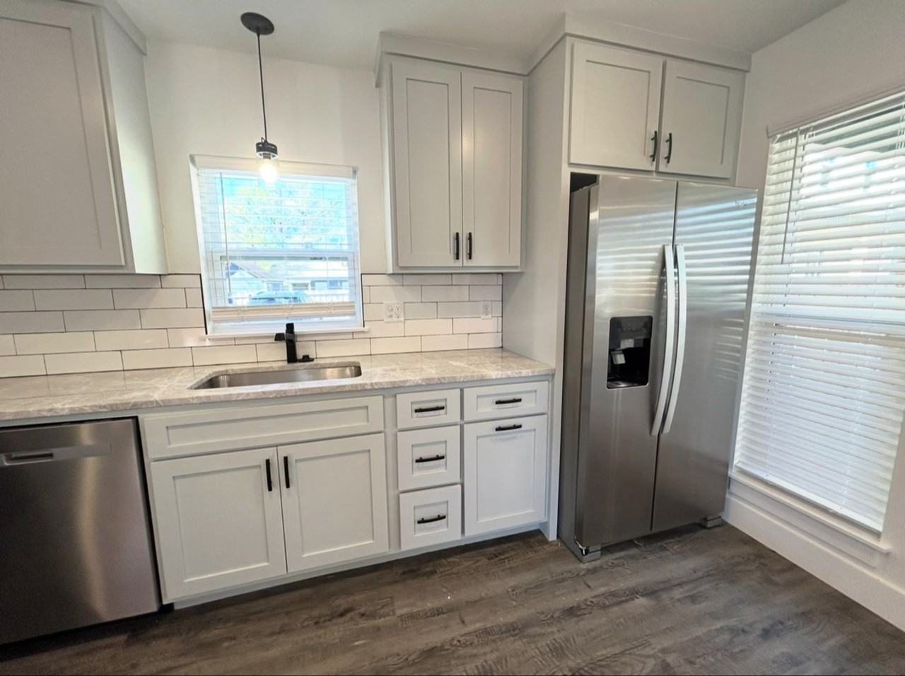 1453 S Washington Ave - Photo 5 of 21