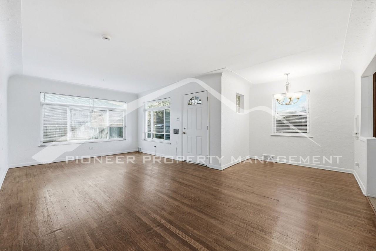 5320 E Thrill Pl - Photo 3 of 22