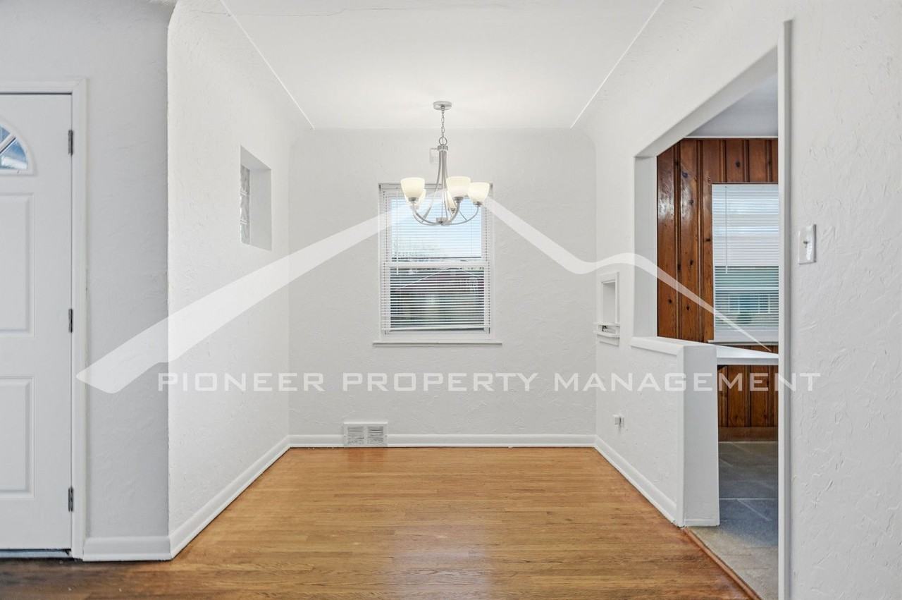 5320 E Thrill Pl - Photo 5 of 22