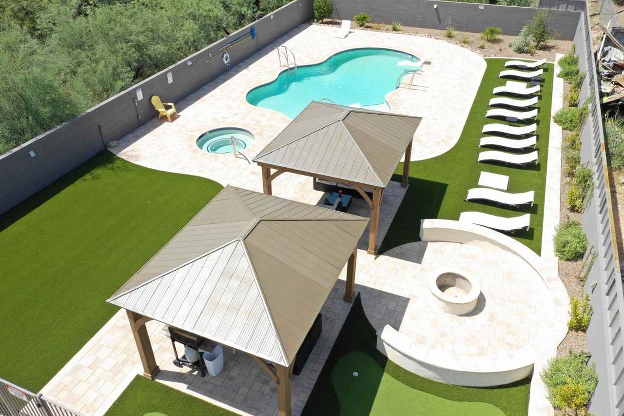 315 N Park Ave - Photo 2 of 30