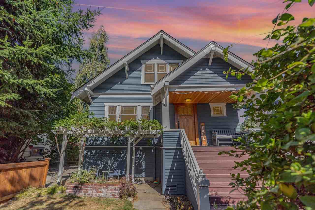 3026 Nw 61st St - Photo 5 of 26