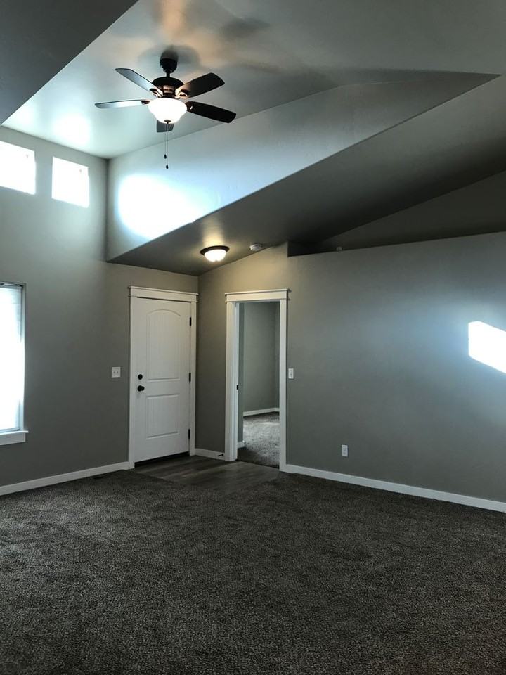 160 Boulder Drive - Photo 2 of 9