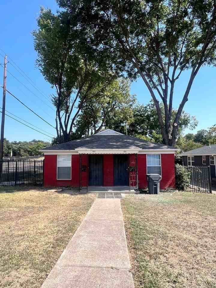 520 North Montreal Avenue