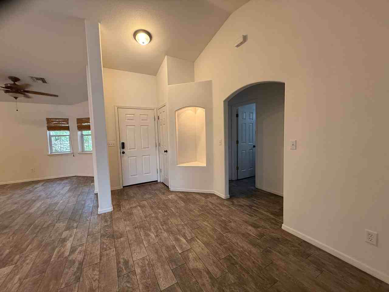 2863 Ventana Dr - Photo 4 of 42